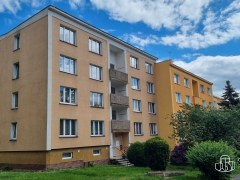 Byt 2+1 v Sokolově, ul. Poláčkova – fotografie 1