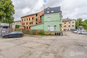 2429_7281913225.jpg