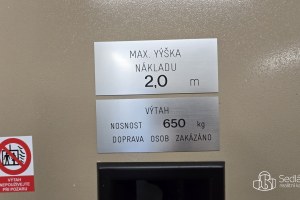 2438_6861667578.jpg