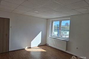 2645_9905905186.jpg
