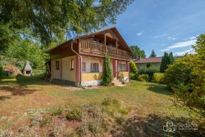 2733_7345436037.jpg