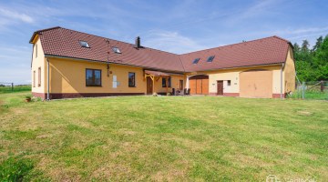 276231_1789480224.jpg