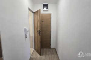 2787_7475193954.jpg